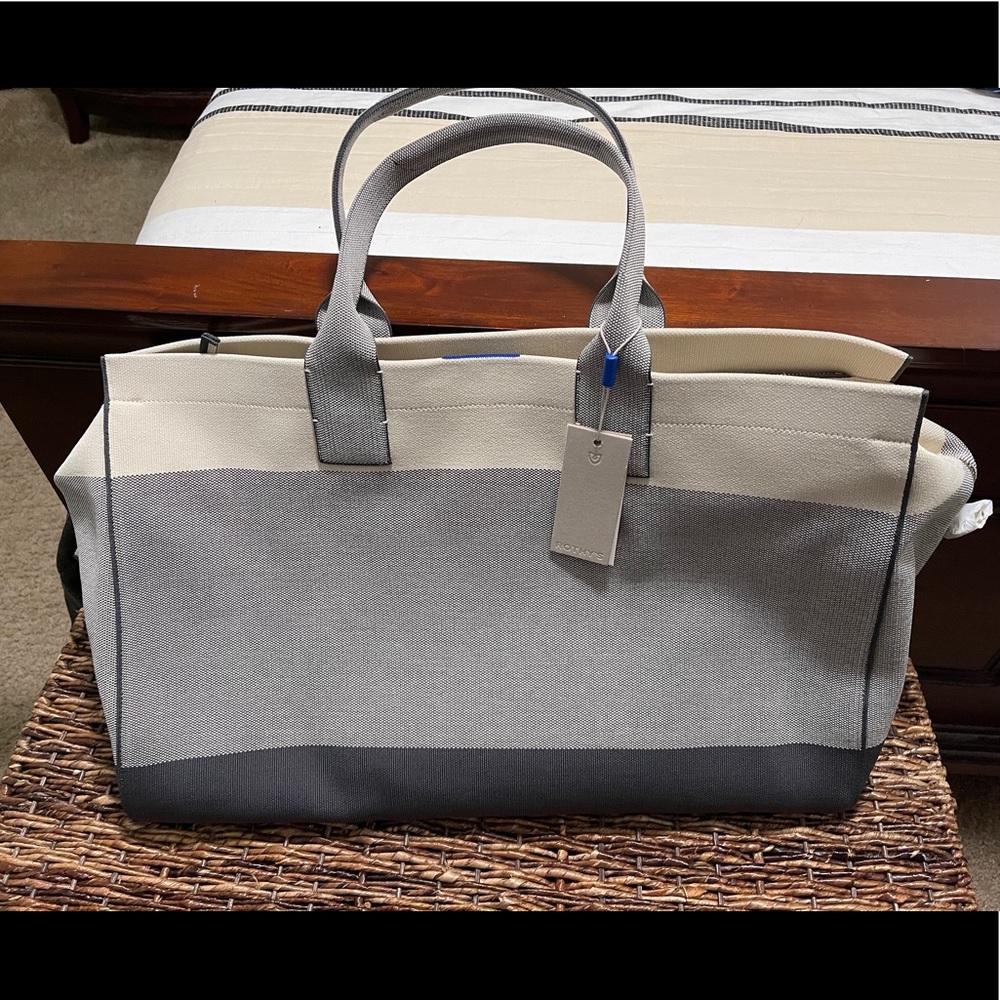 Rothy’s Sand Stone Weekender NWT